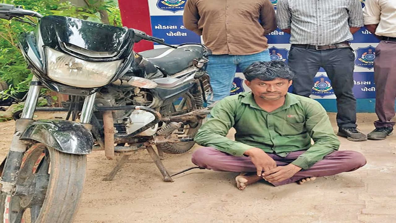 Bayad: આંબલિયારામાં ચોરાયેલી બાઇક સાથે બે ઝબ્બે