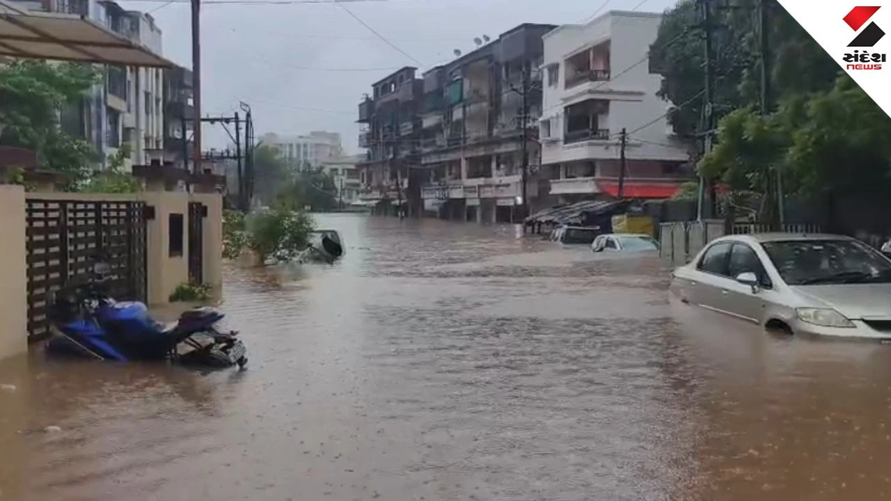 Gujarat Heavy Rain Update: Umargam Records 42 Inches Rainfall