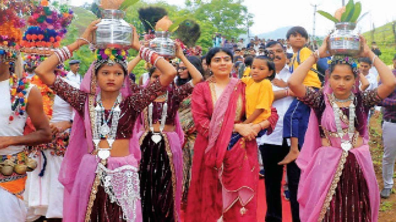 પંચમહાલ: અંતરિયાળ ગામોમાં સ્માર્ટ કન્ટેનર શાળાઓ શિક્ષણનો નવો ઉજાસ પાથરશે.