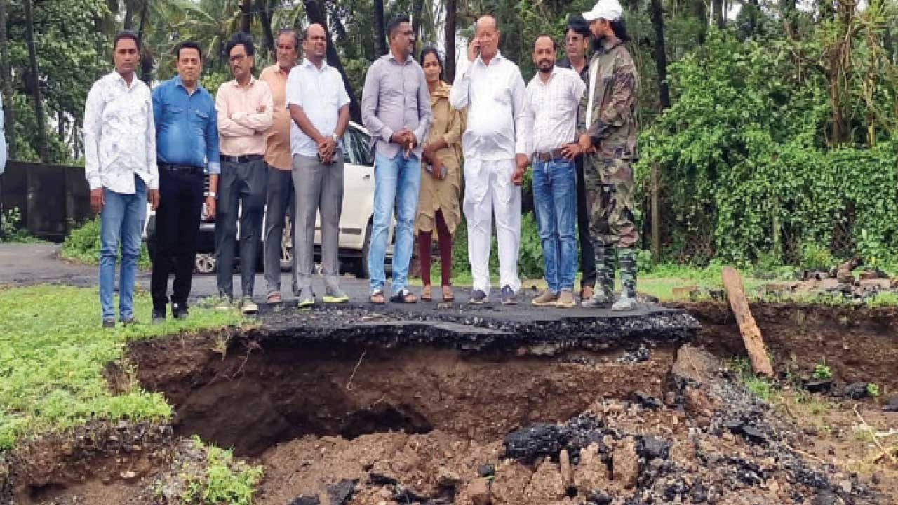 Valsad: દેહરીમાં 15 કરોડની પ્રોટેક્શન વોલ, રોડના સમારકામની સૂચના