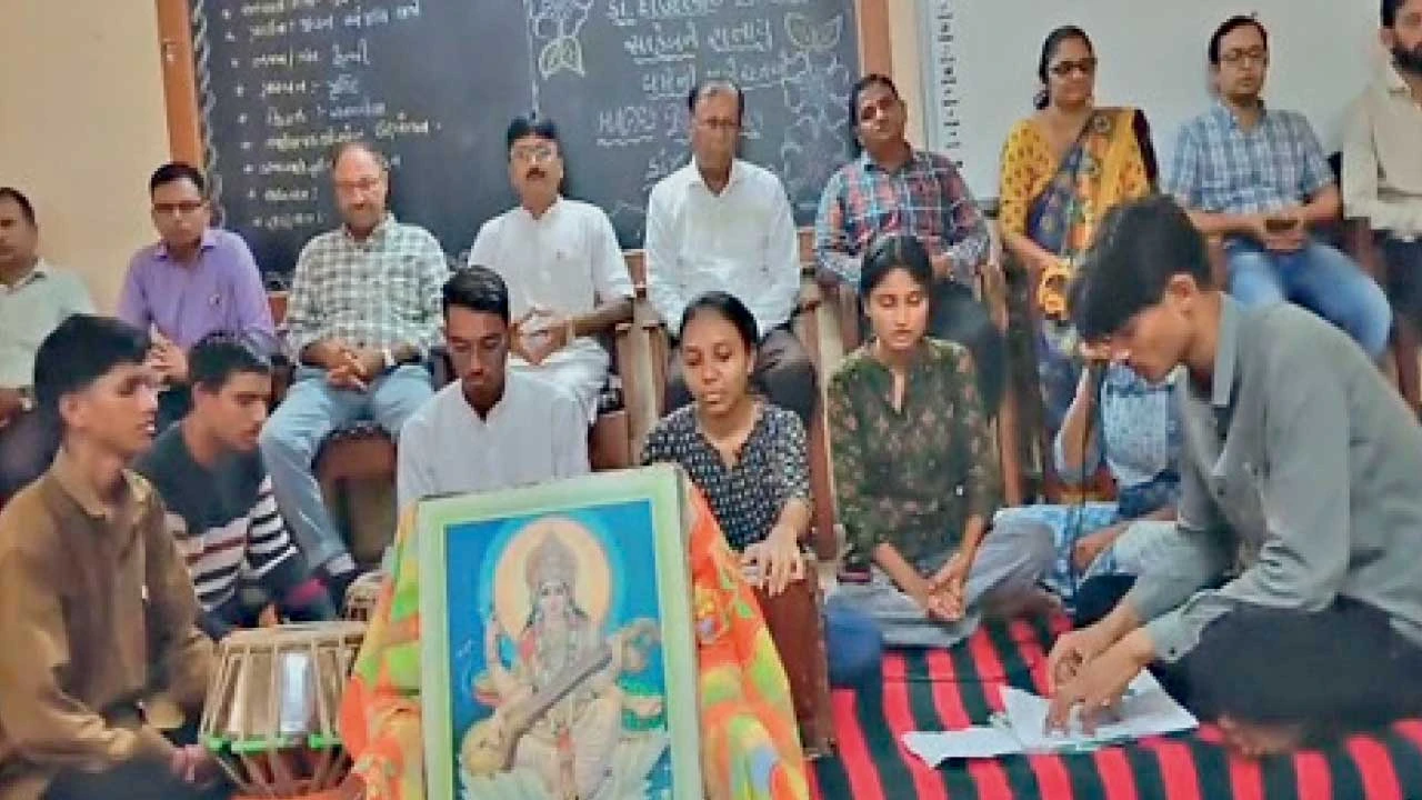 બાયડ: બી.ડી.શાહ કોલેજ ઓફ એજ્યુકેશનમાં શિક્ષણવિદ ડો. દાઉદભાઈ ઘાંચીનો શતાયુ જન્મ દિવસ ઉજવાયો
