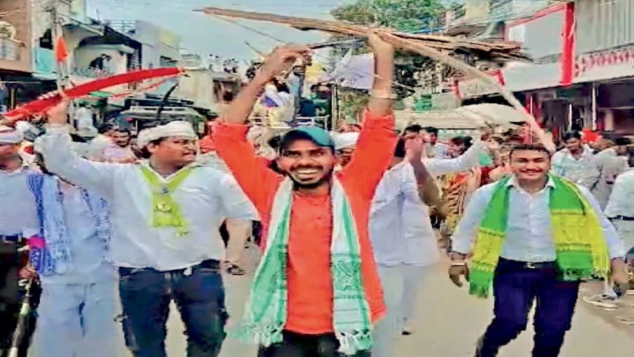 સાબરકાંઠાના પોશીનામાં વિશ્વ આદિવાસી દિવસની ભવ્ય રેલી અને સાંસ્કૃતિક કાર્યક્રમ