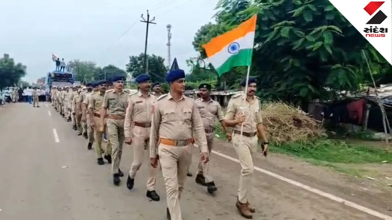 Vadodara News: Grand Tiranga Yatra in Sadhli: Half-a-Kilometer Long Procession Filled with Patriotic Fervor