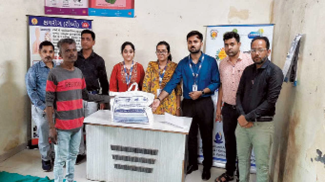 Vadodara: બૉડેલીમાં ટીબી દર્દીઓને આહાર કિટનું વિતરણ કરાયું