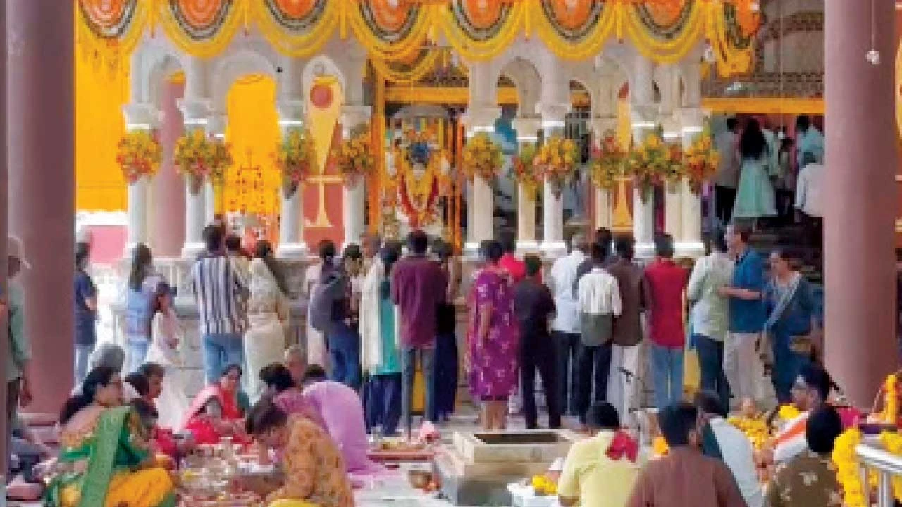 સાવલી ભીમનાથ મહાદેવમાં શ્રાવણ માસના પ્રારંભે ભક્તોનું ઘોડાપૂર