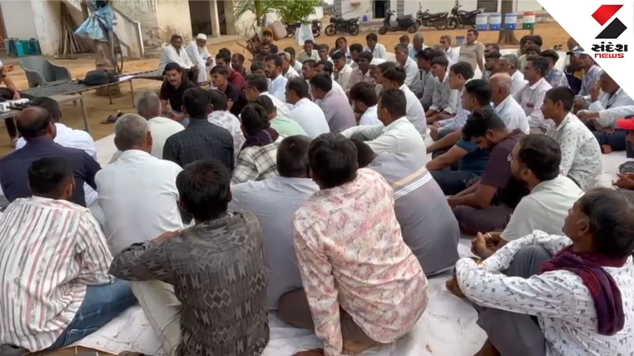Morbi News: Halvad Vegadvav Farmers Protest Over Land Compensation