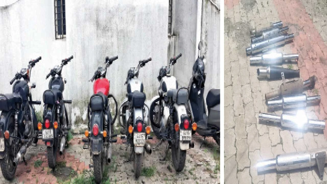 Valsad: ઘોંઘાટ કરતા વાહનો સામે કાર્યવાહી ફેન્સી સાયલેન્સરવાળી 10 બુલેટ જપ્ત કરાઈ