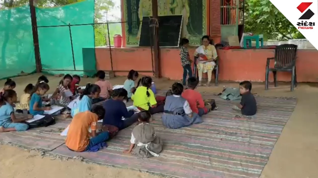 Vadodara: Children Forced to Study in Open Shed