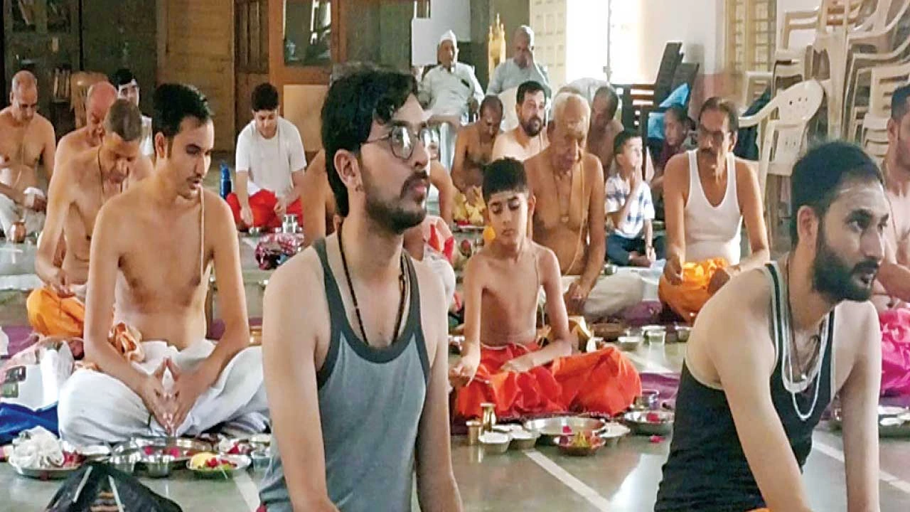 Bharuch: ખાતે ભૂદેવોએ ગુરૂવારે સવારે યજ્ઞોપવિત બદલવાની વિધિ પૂર્ણ કરી