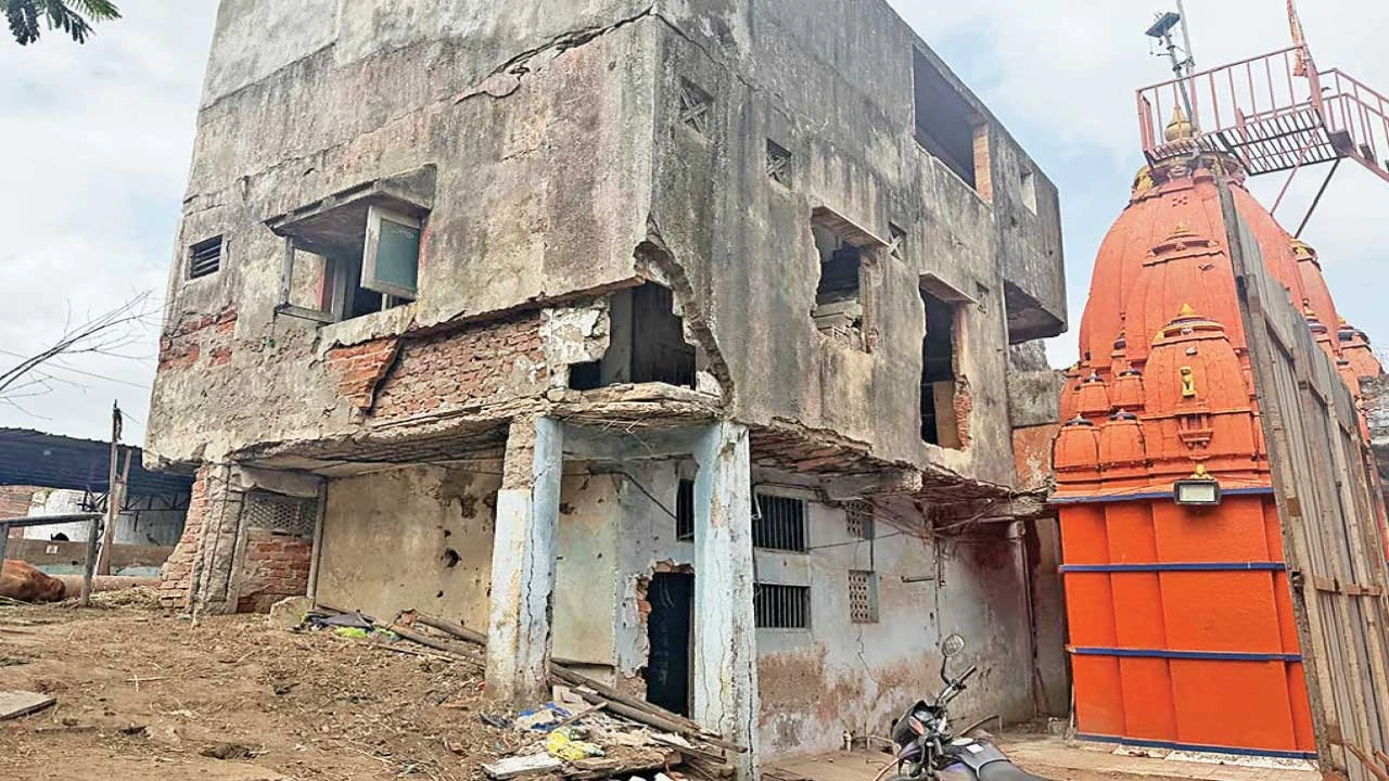 Ahmedabad: શ્રાવણ માસમાં દર્શન માટે આવતા ભક્તોની આસ્થા પર તંત્રની ઘોર બેદરકારીનું ગ્રહણ