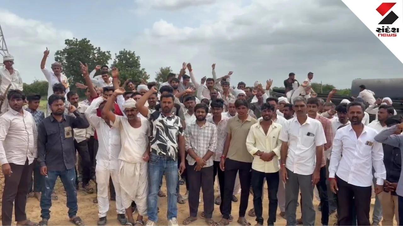 Vav-Tharad News: Farmers Protest in Suigam Over Pending Work of 33 km Canal