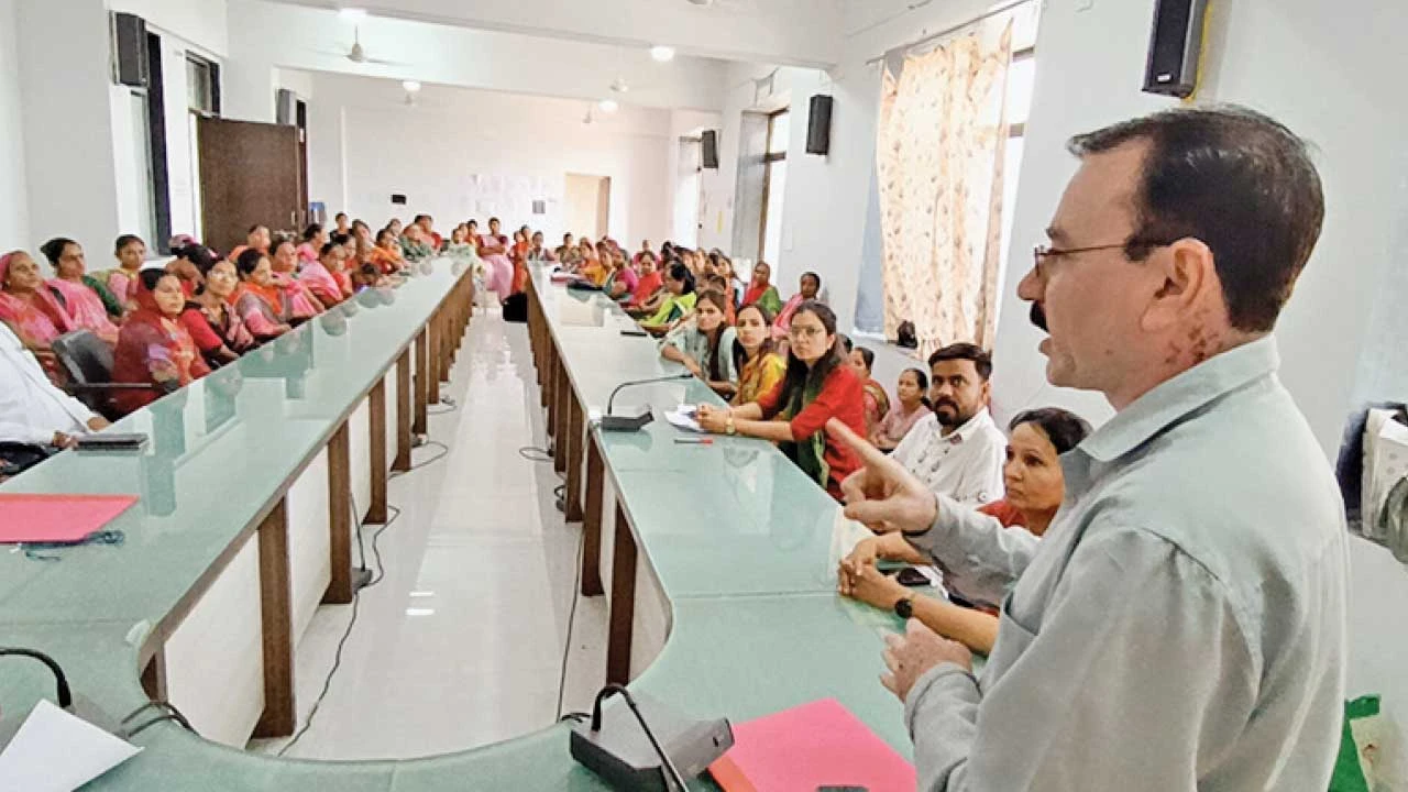 Surendranagar: લખતર તાલુકા પંચાયતમાં આંગણવાડી વર્કર બહેનો દ્વારા પોષણ ઉત્સવ ઉજવાયો