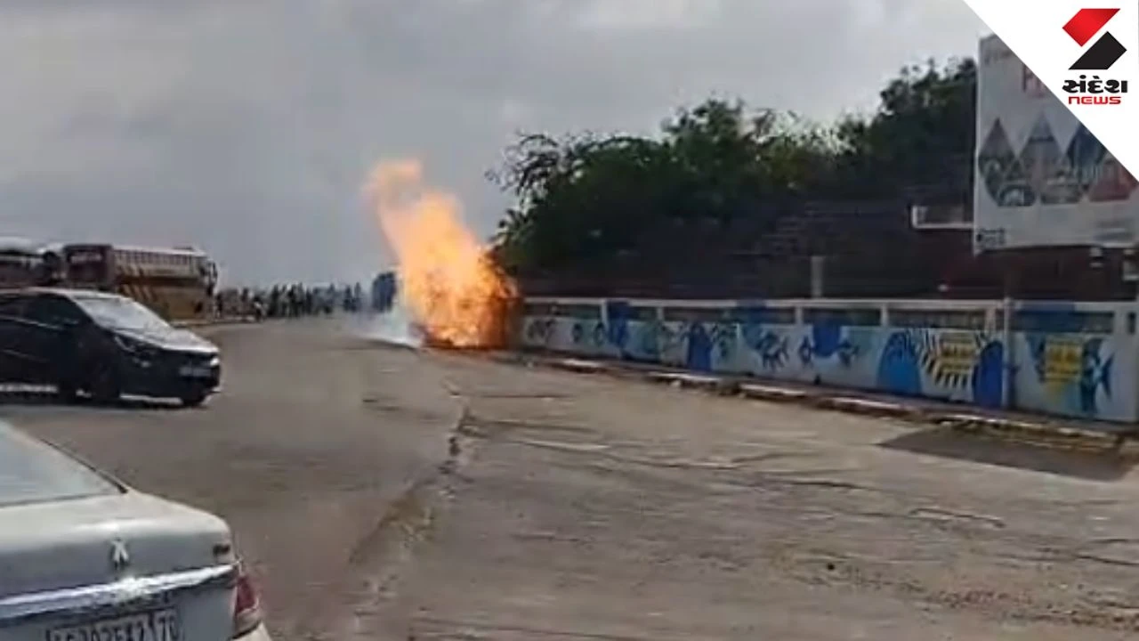 Div News: Sudden Fire Near Diu Bus Stand Due to Gas Line Leak, Major Tragedy Averted