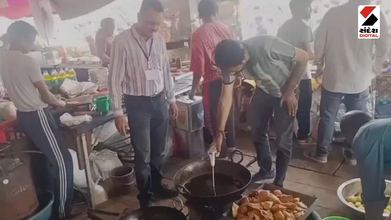 Rajkot Janmashtami Lok Mela 2026: Food Dept Destroys 417 kg Inedible Food