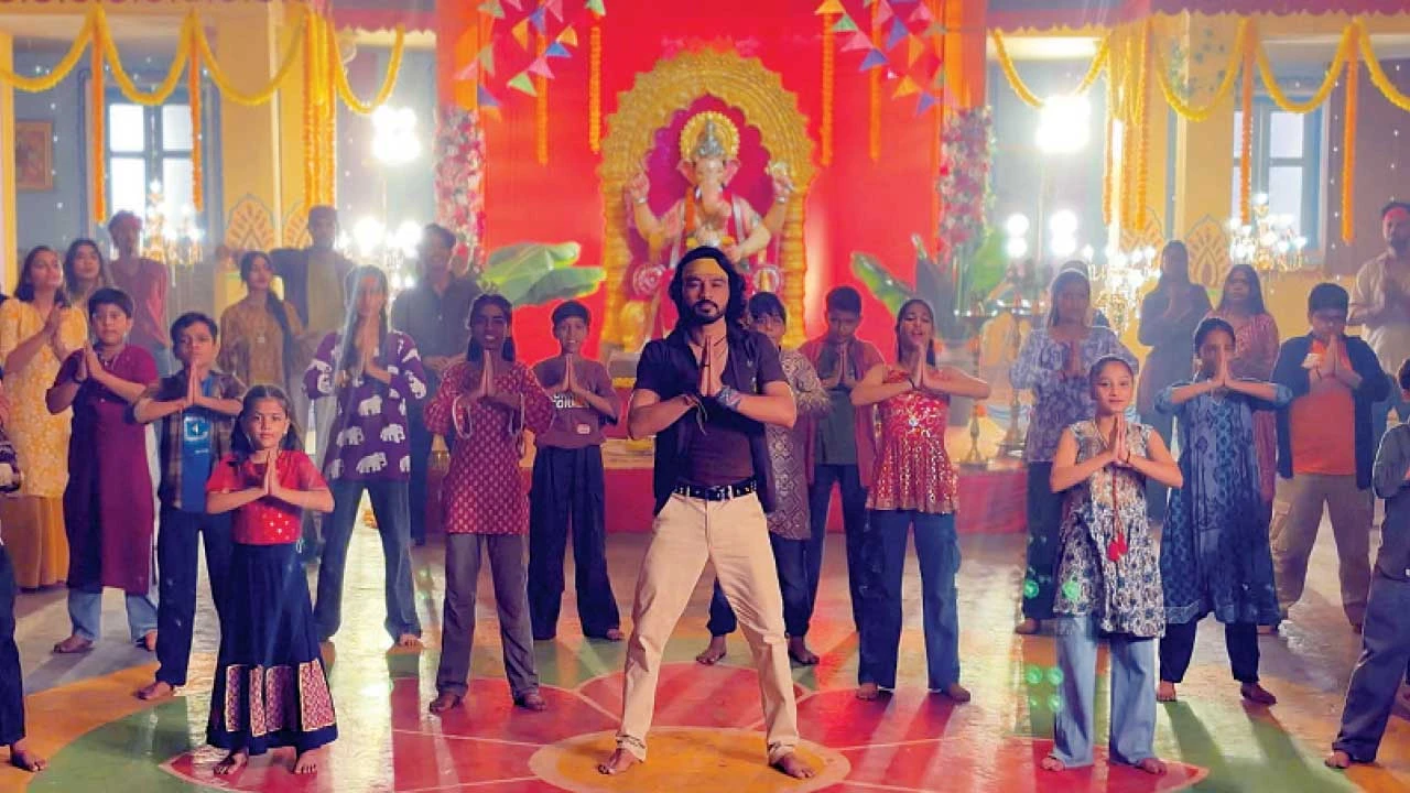 Halol: યુવાનોએ ગણપતિ બાપ્પા મોરિયા શીર્ષક હેઠળ વીડિયો ગીત બનાવ્યું