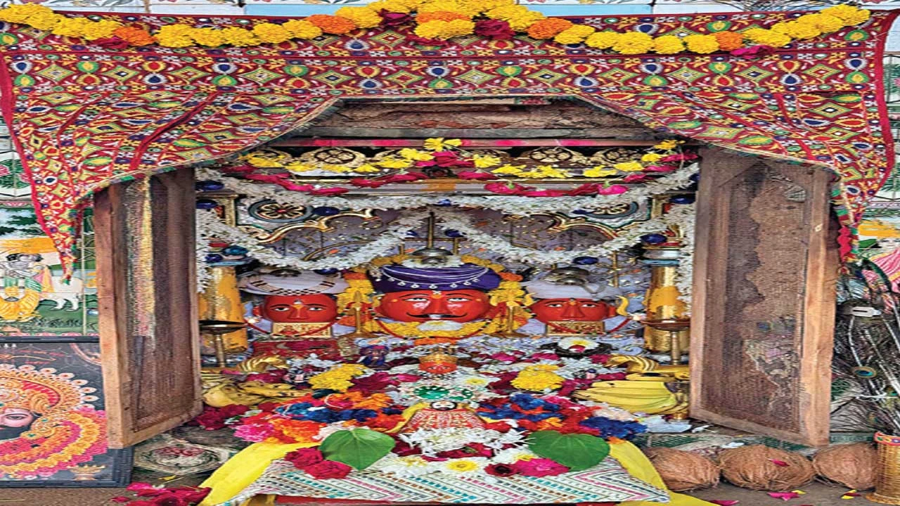Anand: શક્કરપુર બળિયાદેવ મંદિરમાં આજે હવન અને મહા આરતી