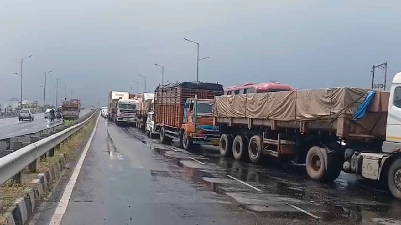 A terrible accident occurred in Sabarkantha