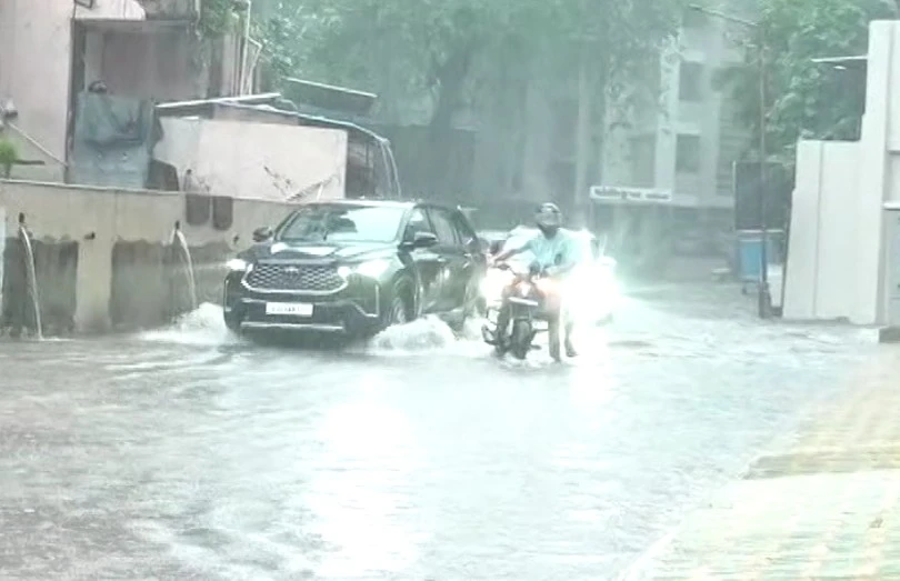 અમદાવાદમાં ધોધમાર