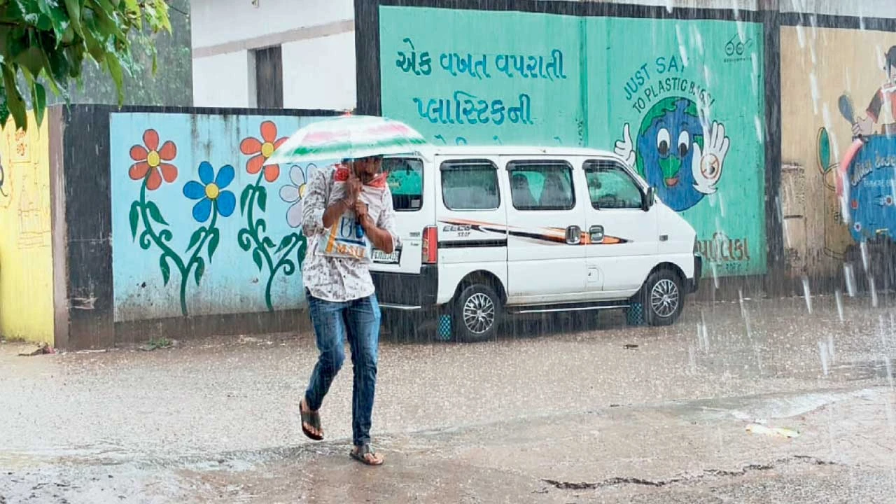 પાટણના હારીજ પંથકમાં લાંબા વિરામ બાદ મેઘરાજાની પધરામણી