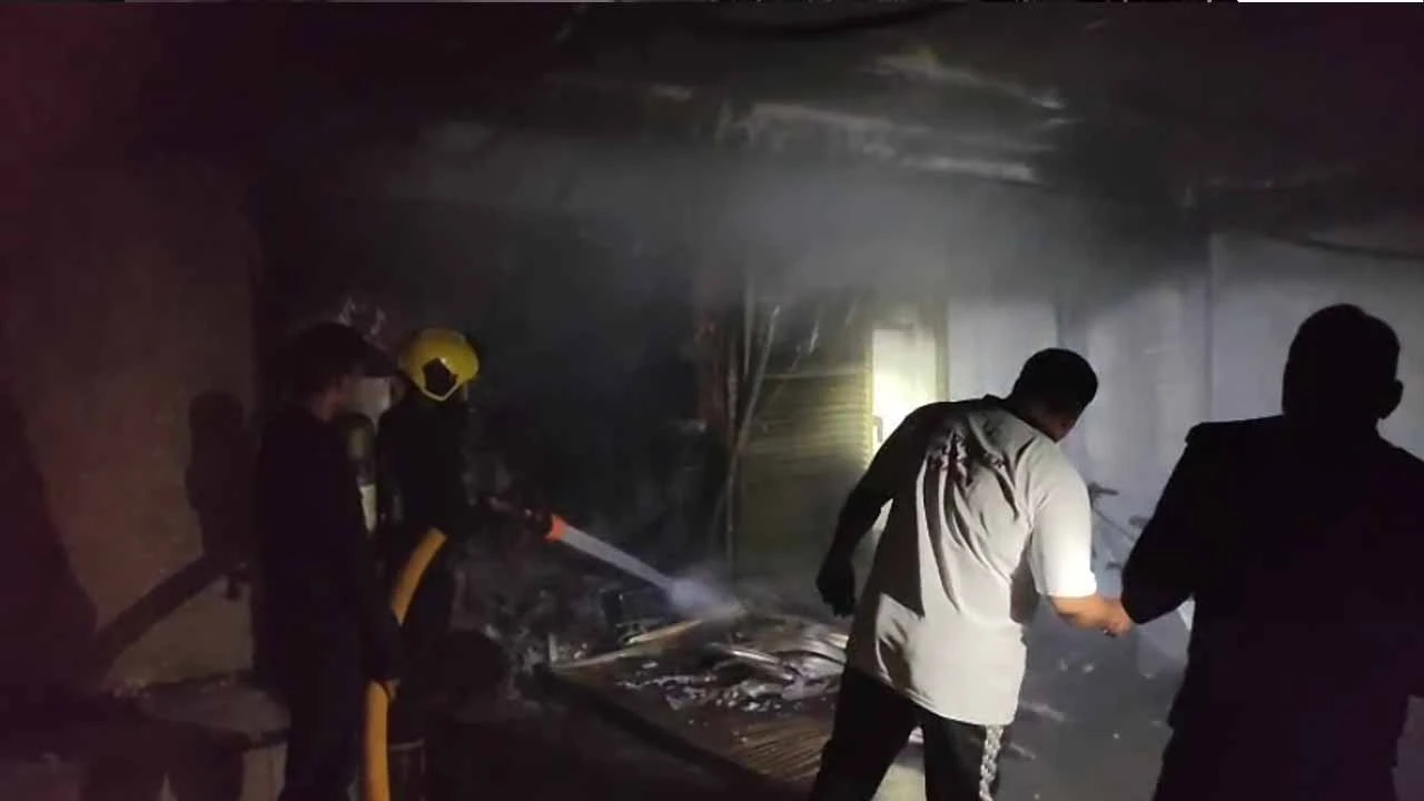 Fire breaks out in Vesu, Surat late at night