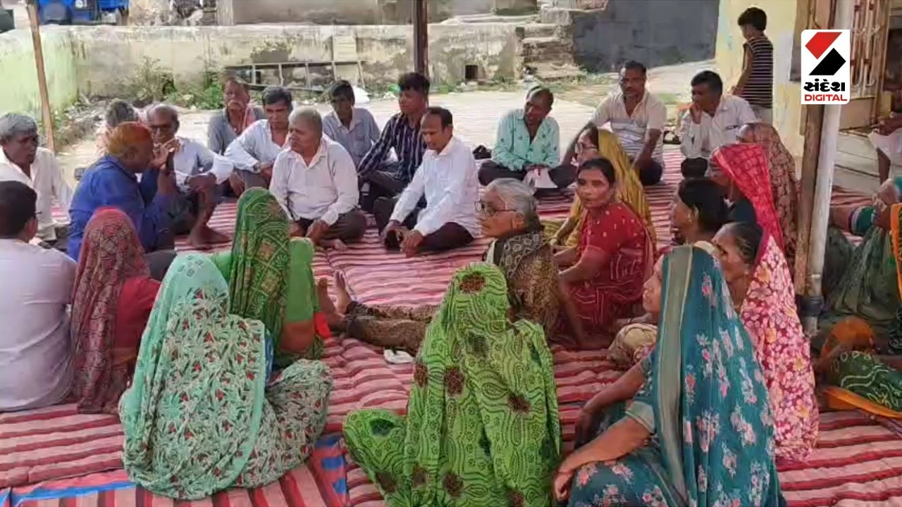 Ahmedabad News: Dholka Saroda Village Land Dispute, Dalit Families Protest After 9 Years Without Possession