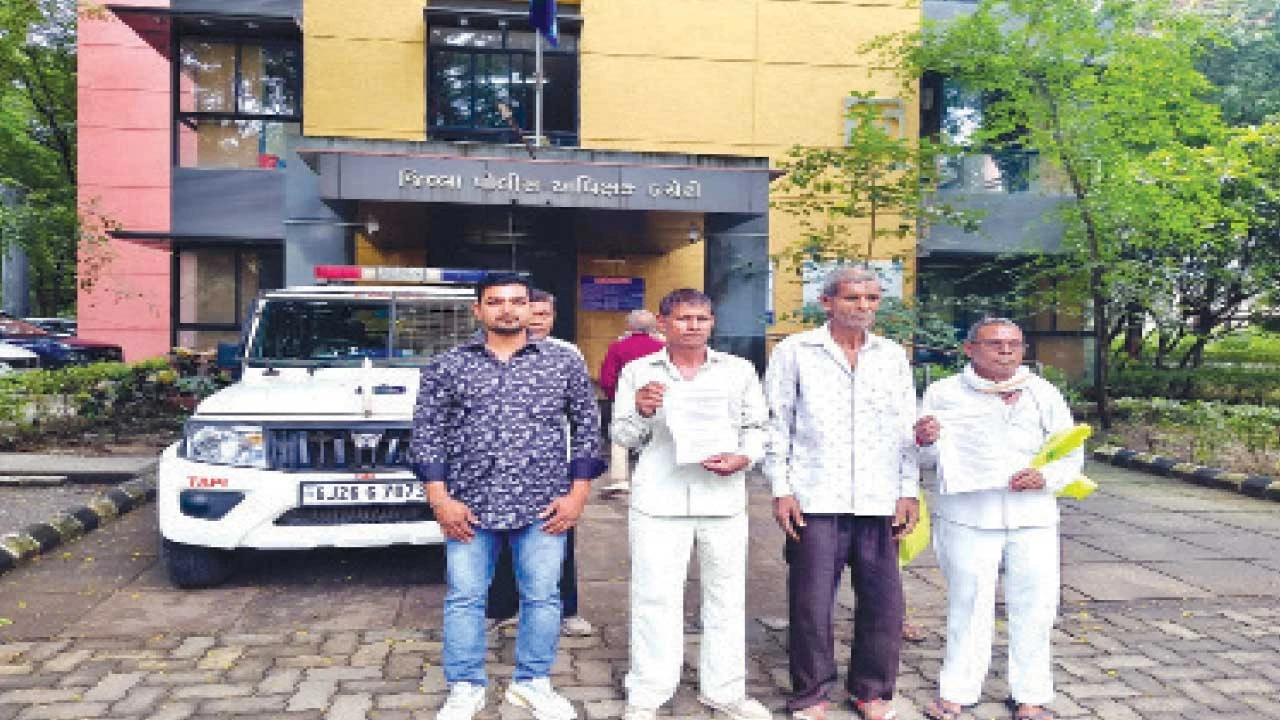 Vyara : ગોરાસાના ખેડૂતોની જમીન પર બોગસ દસ્તાવેજથી રૂ. 11 લાખની લોન લેવાઈ