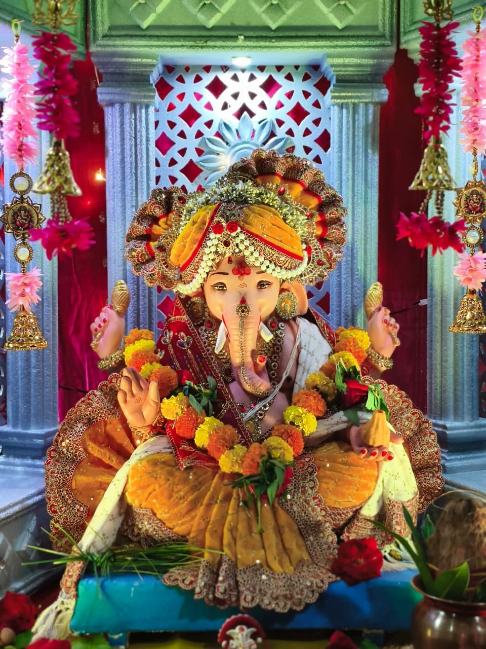 ગેલેક્સી 88, હંસપુરા