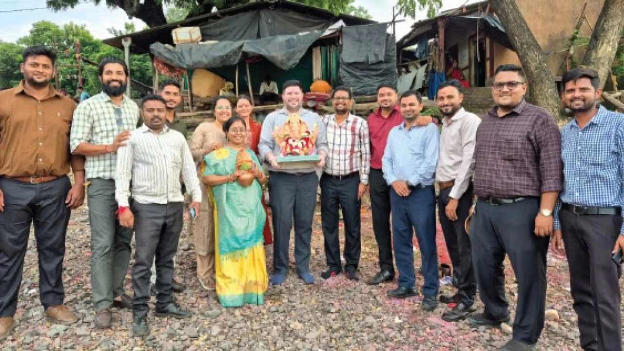 Navsari :વિરાવળ પૂર્ણા નદીના ઓવારે ગણેશ વિસર્જન માટે વ્યવસ્થાના અભાવે ભક્તોમાં નારાજગી