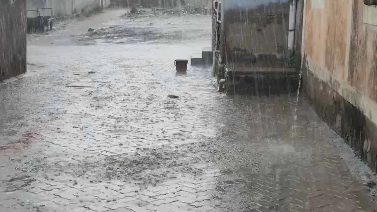 Torrential rains lashed Babra, Amreli