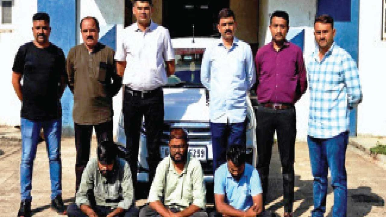 Bhavnagar: મહુવામાં અપહરણની કોશીષ કરનારા ત્રણ શખસ પોલીસ સકંજામાં સપડાયા