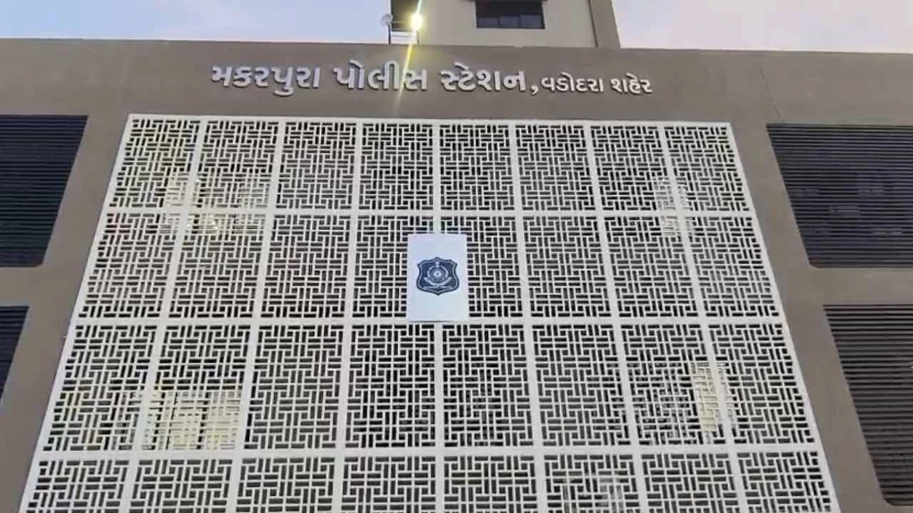 Murderous game over loan installment issue in Vadodara