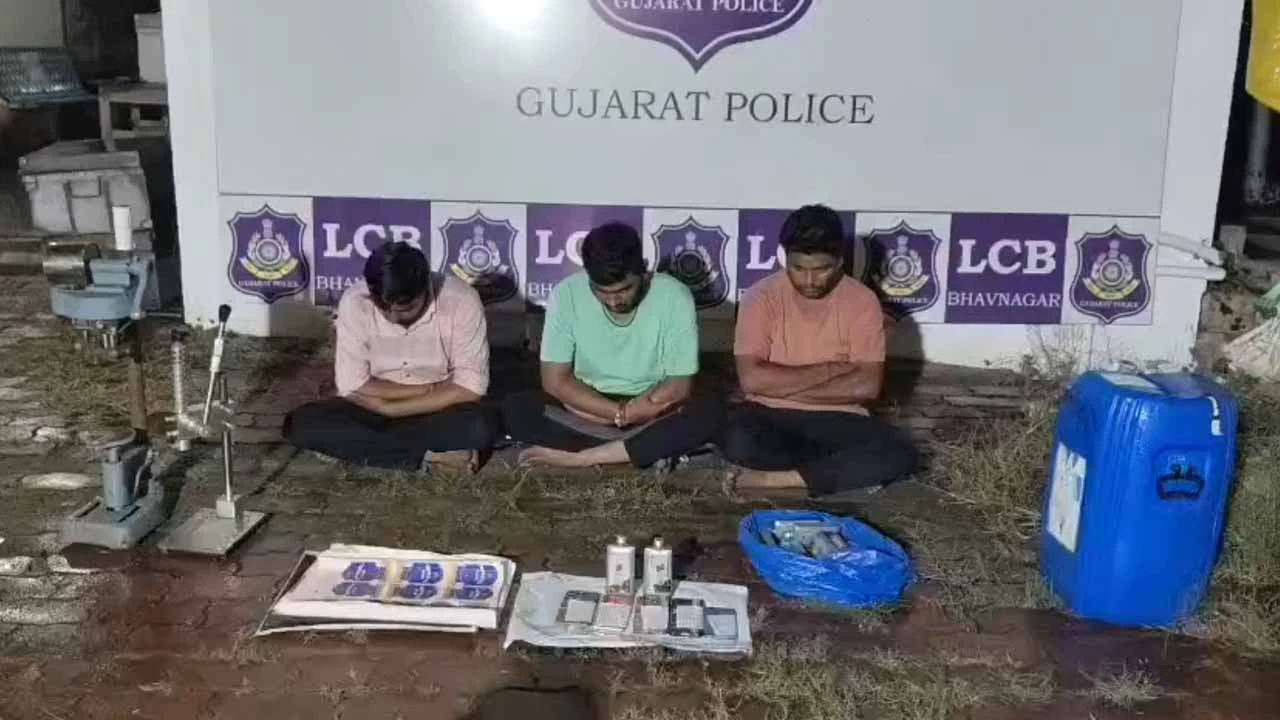 Duplicate liquor scam in Bhavnagar