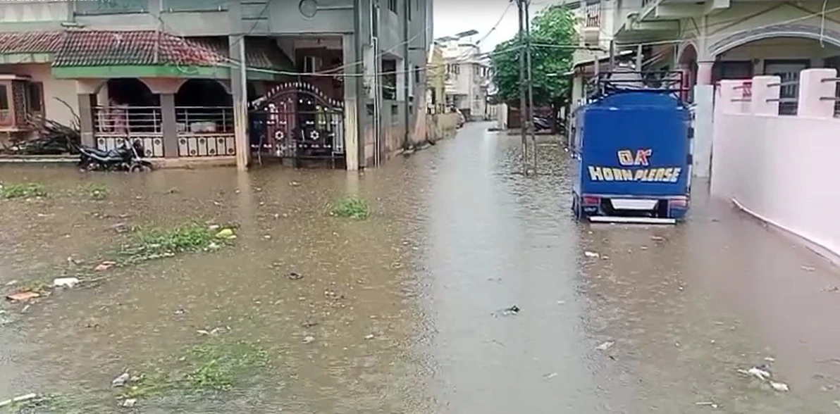 મેઘરજમાં ધોધમાર