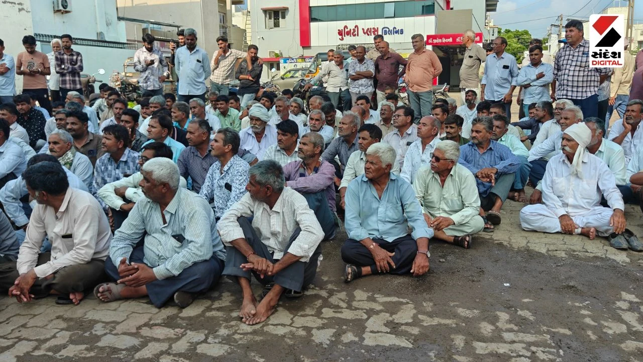 Jamnagar News: Farmers Protest at MLA Raghavjibhai Patel's House Demanding Water for Irrigation