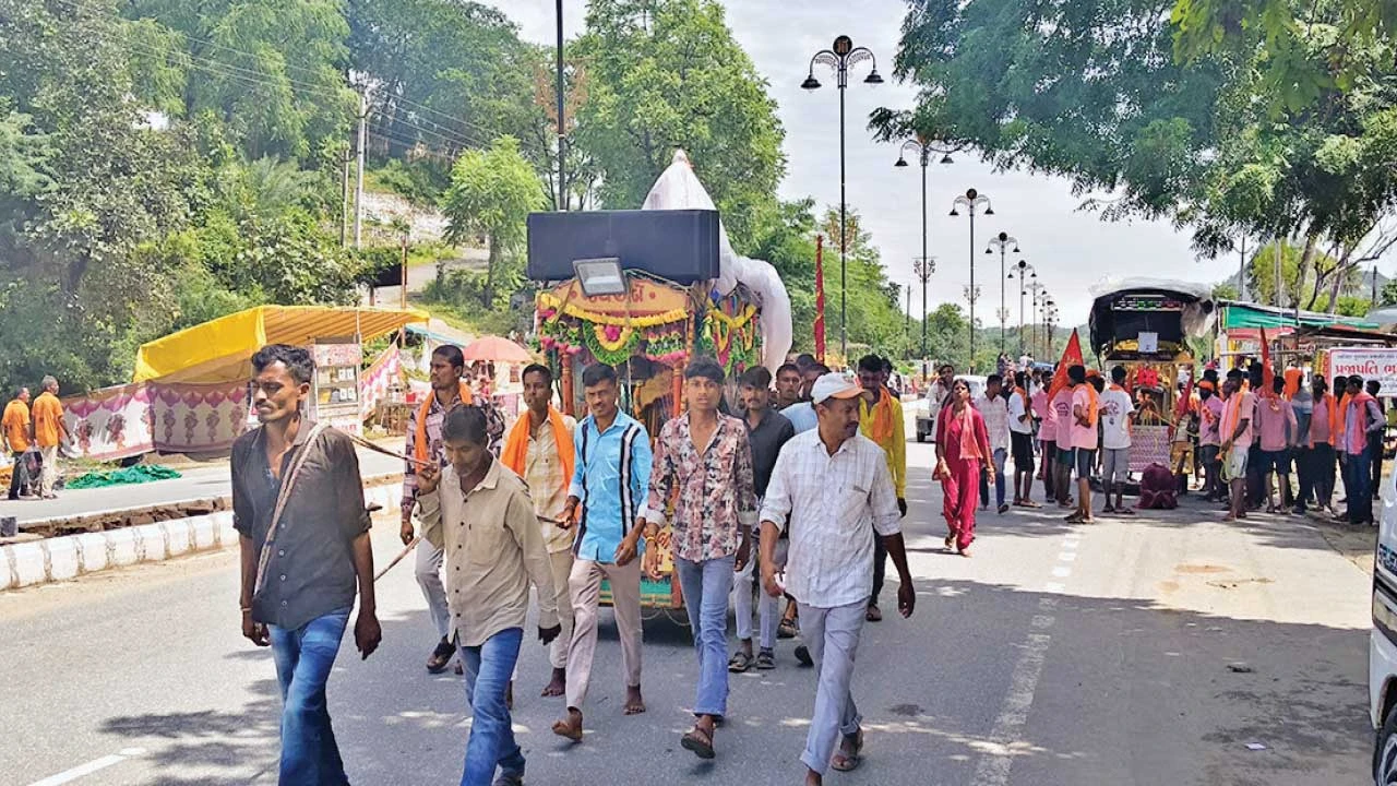 Mehsana : અંબાજી મેળો : મહેસાણા જિલ્લામાં 25 જેટલા કેમ્પમાં આરોગ્ય કર્મીઓને ખડેપગે તૈનાત રહેશે