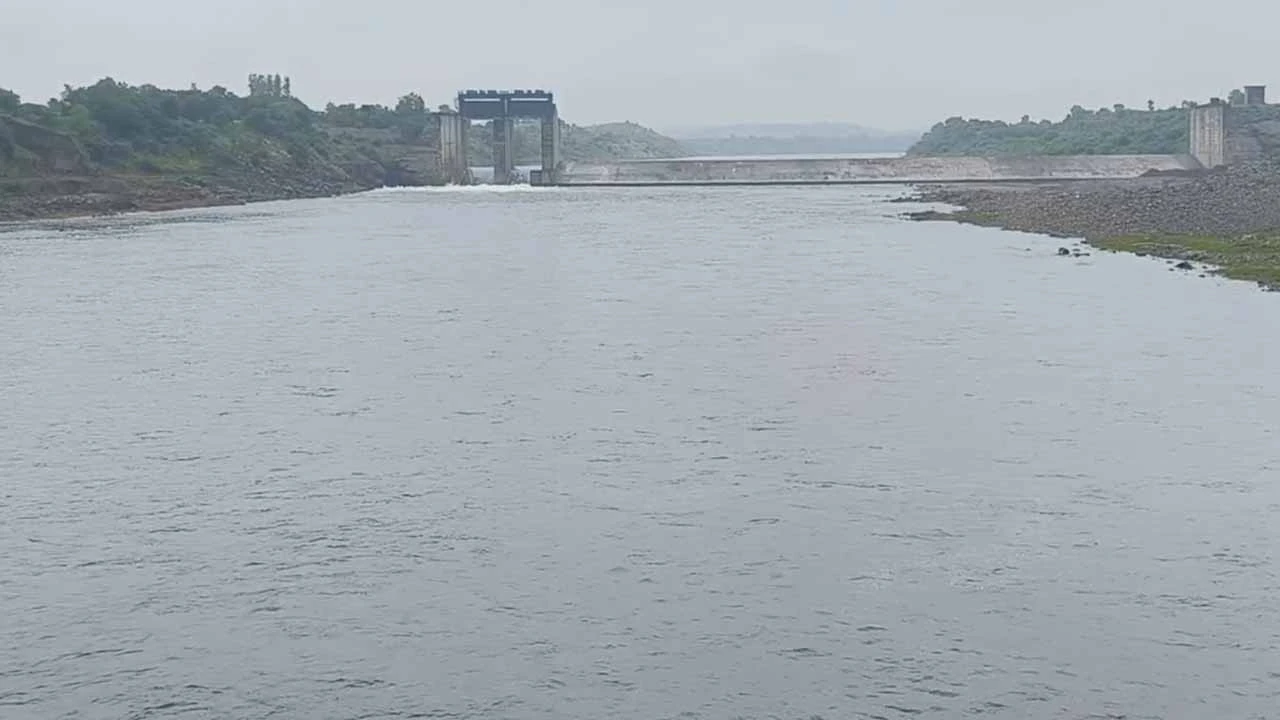 Water inflow into Kadana Dam in Mahisagar