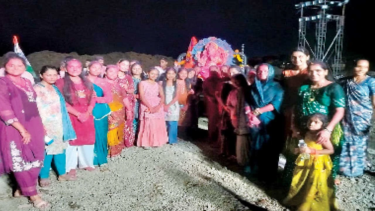 દાહોદ: સિંગવડ તાલુકામાં 6 ગ્રામ પંચાયતના 10 ગામોના લાભાર્થીઓ માટે સેવા સેતુ કાર્યક્રમ યોજાયો