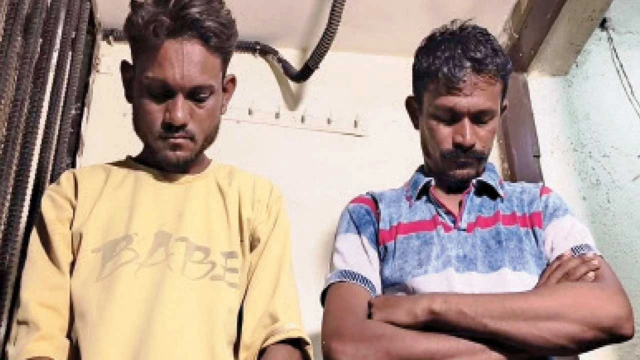ભાવનગર: અપશબ્દો બોલવાની ના પાડતાં વૃદ્ધ, પૌત્રી અને મહિલા પર છરી વડે હુમલો, બે આરોપી ઝડપાયા