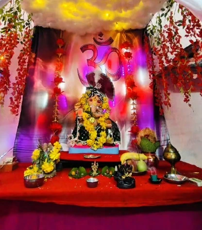 લાઈટ વાળા ગણપતિ બાપ્પા મહોત્સવ