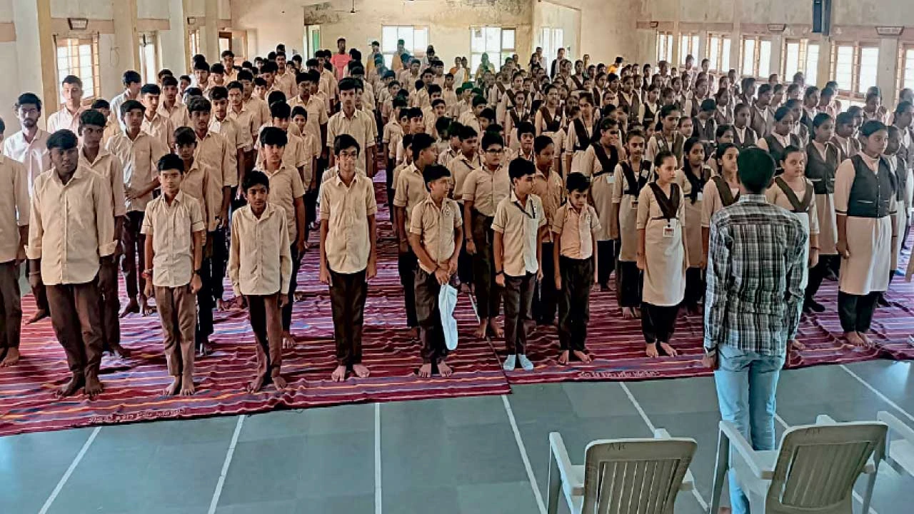 પાટણમાં 'નમામિ ભારતમ' હેઠળ શાળાઓમાં ભવ્ય 'વંદે માતરમ' ગાન કાર્યક્રમ યોજાયો