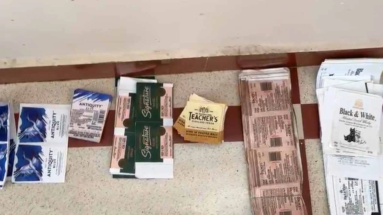 Mini liquor factory busted in Ahmedabad