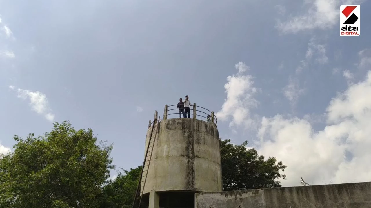 Anand News Tarapur’s Valandapura Village Struggles with Zero Mobile Network in 2026 (3)