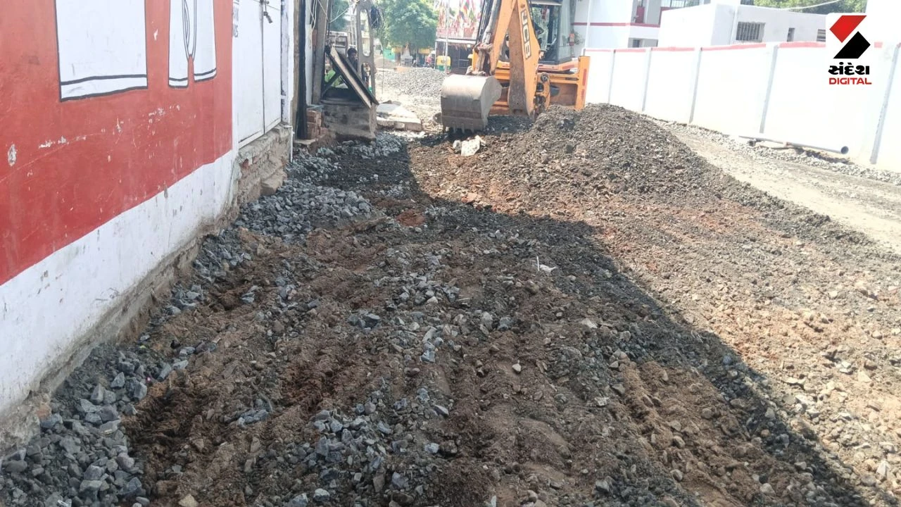 Anand News: Umreth Municipality Issues Notice Over CC Road Irregularities