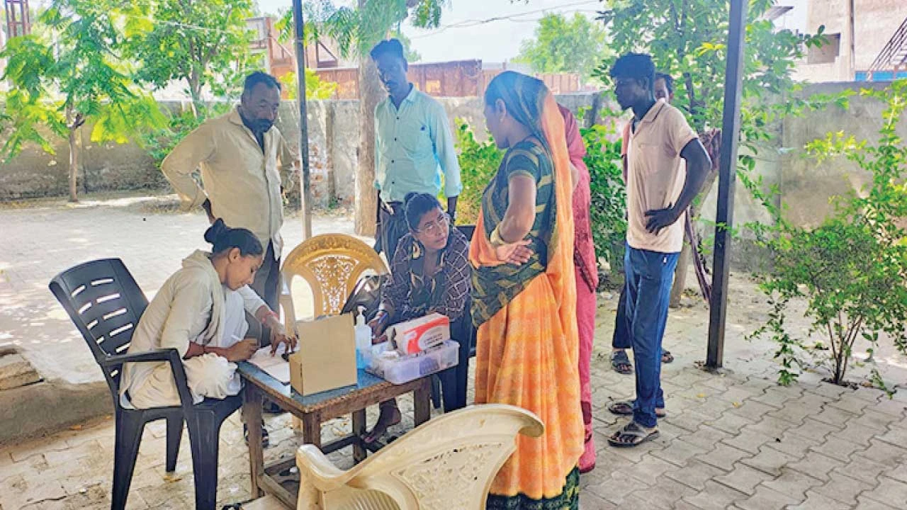 પાટણમાં 'ટીબી મુક્ત ભારત અભિયાન 2.0' હેઠળ હાઈ રિસ્ક ગ્રામીણો માટે વિશેષ આરોગ્ય કેમ્પ