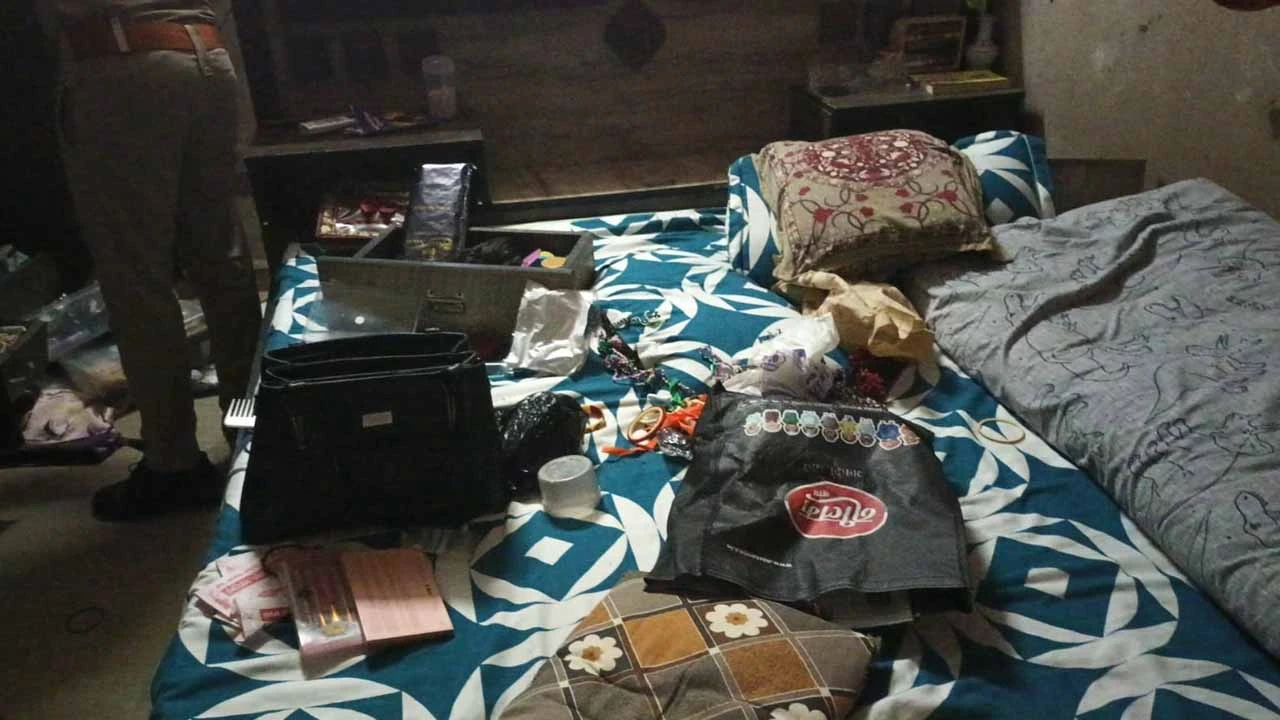 Terror of smugglers in Surat district