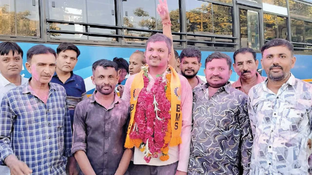 Kadi : કડી ડેપોમાં બળભદ્રસિંહ વાઘેલાનો જલવો, 264 મત સાથે જીત