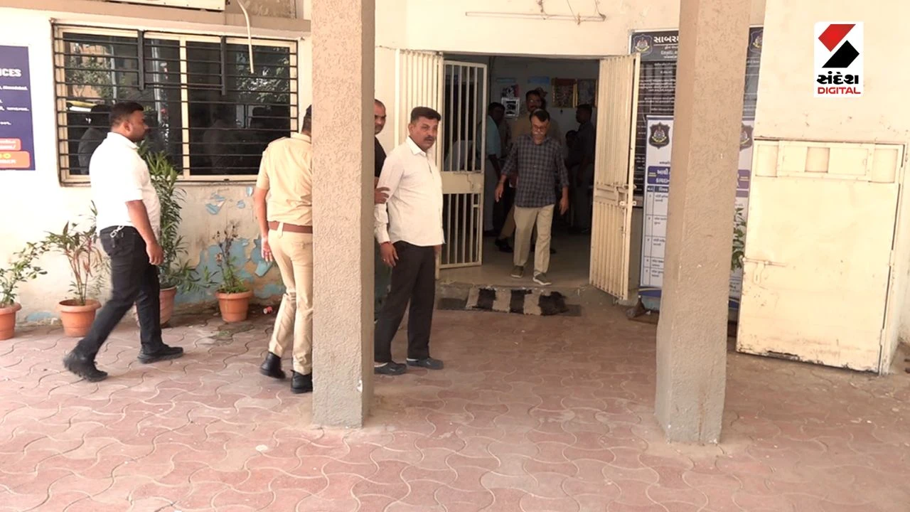 Ahmedabad Traffic PSI Bharat Pandya Suspended After Alcohol Found in Car