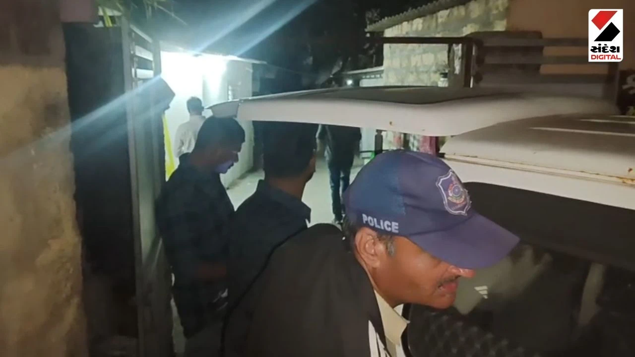 Gir Somnath News: SMC Raid in Kodinar, Massive Liquor Seized, Local Police Under Scanner