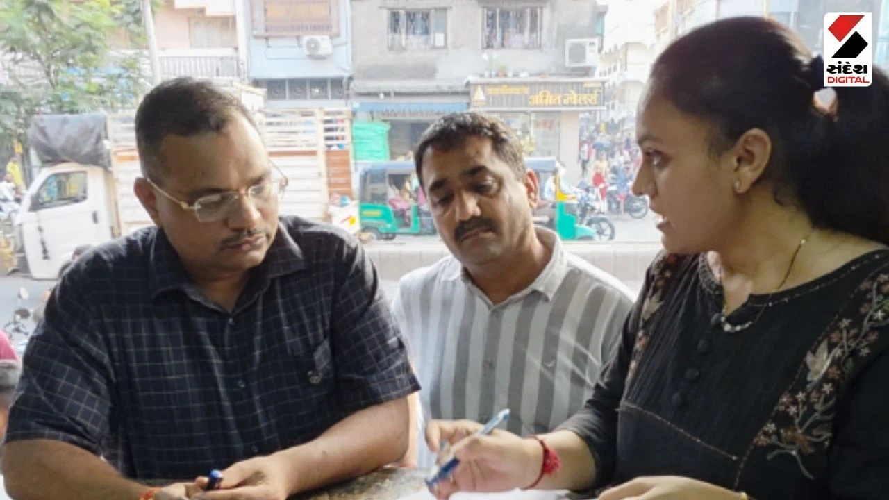 Surat News: SOG and Food & Drugs Department Raid Medical Stores in Salabatpura