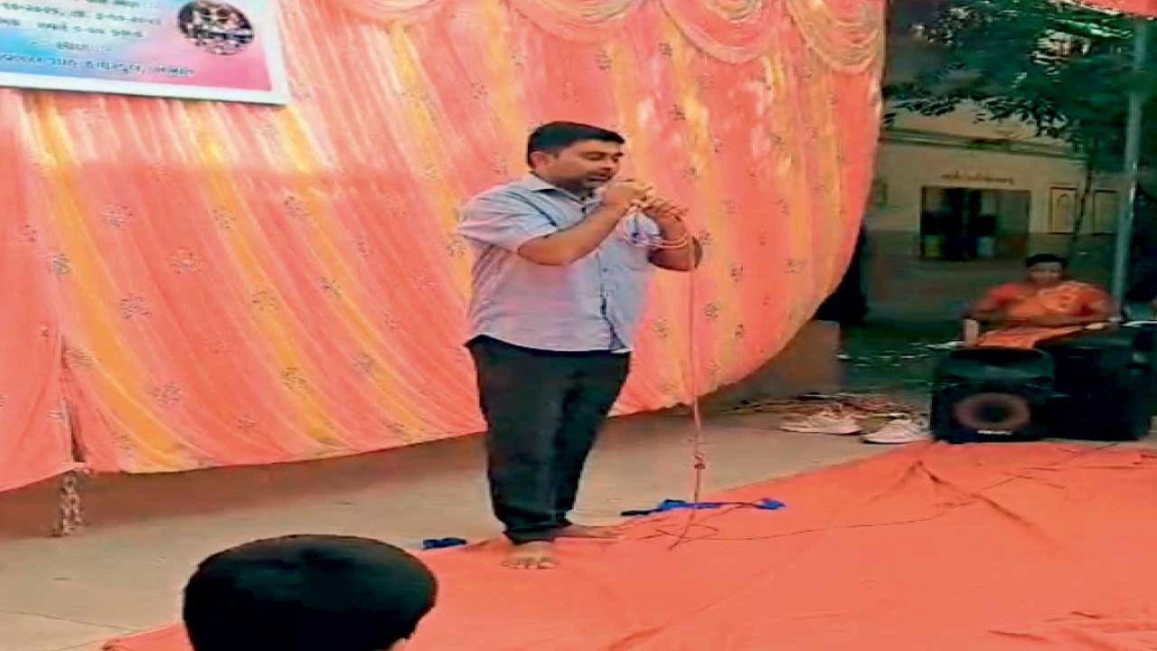 Khambhat : તાલુકાકક્ષાનો કલા મહાકુંભ વિવિધ કળાઓની મનમોહક રજૂઆતો સાથે યોજાયો